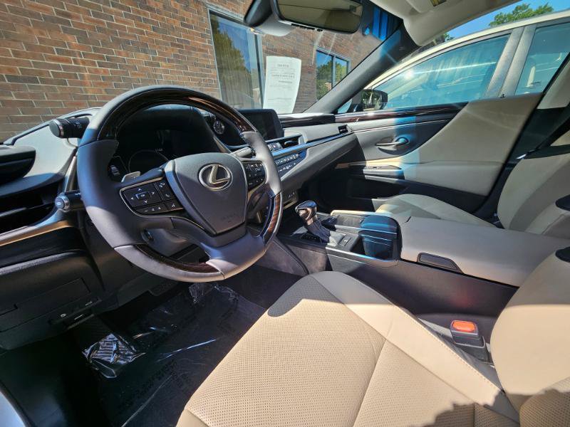 Used 2021 Lexus ES 350 w/ Premium Package FWD image 38