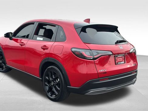 Used 2025 Honda HR-V Sport image 5