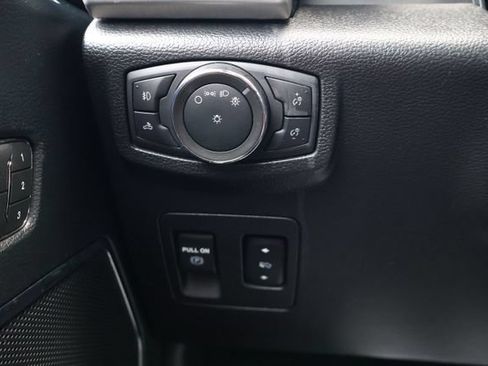 Used 2020 Ford F150 Platinum w/ Equipment Group 701A Luxury AWD/4WD image 17