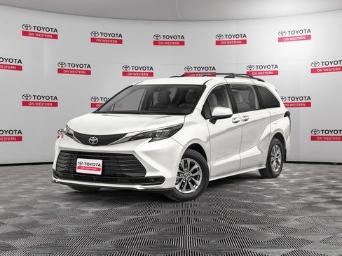 New 2026 Toyota Sienna LE FWD image 1