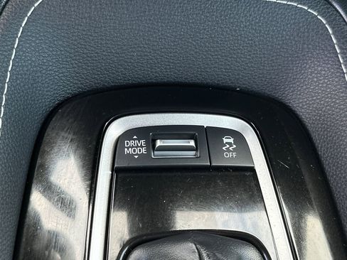 Certified 2024 Toyota Corolla SE image 31