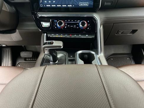 Used 2024 GMC Sierra 1500 Denali w/ Denali Reserve Package image 39