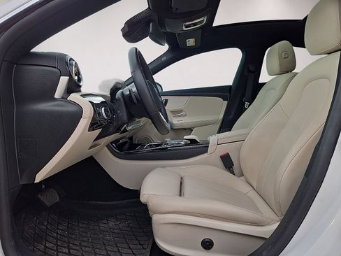 Used 2023 Mercedes-Benz CLA 250 w/ Premium Package image 22