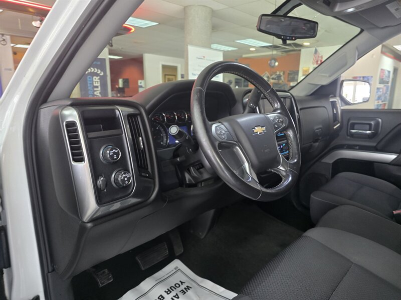 Used 2017 Chevrolet Silverado 1500 LT w/ All Star Edition AWD/4WD image 8