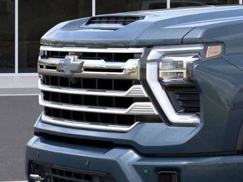 New 2026 Chevrolet Silverado 2500 High Country w/ High Country Premium Package image 13