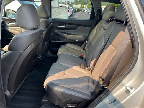Used 2020 Hyundai Santa Fe Limited AWD/4WD image 16