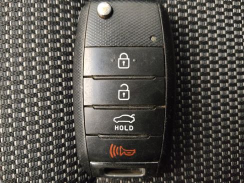 Used 2017 Kia Forte LX FWD image 32