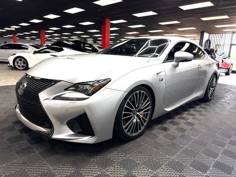 Used 2016 Lexus RC F w/ Premium Package RWD image 7