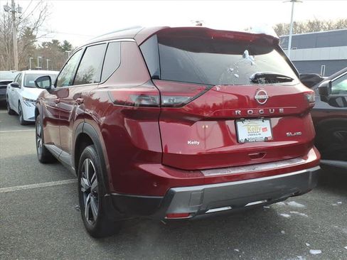 Certified 2024 Nissan Rogue SL image 6