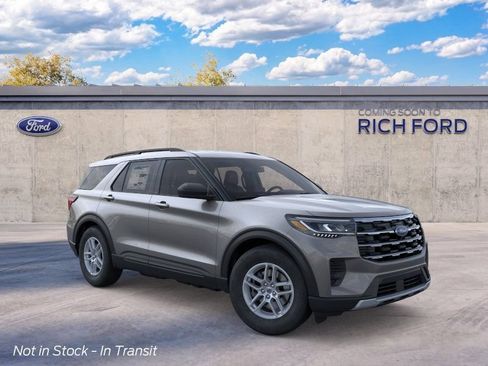 New 2026 Ford Explorer Active RWD image 7