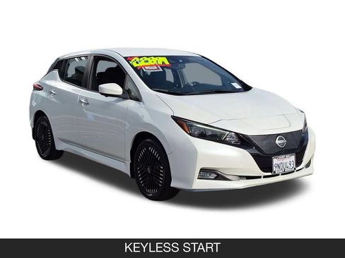 Certified 2024 Nissan Leaf SV Plus FWD image 2