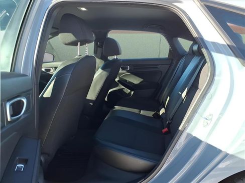 Used 2023 Honda Civic Sport image 10