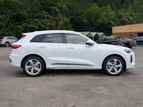 Used 2025 Audi Q5 Prestige AWD/4WD image 12