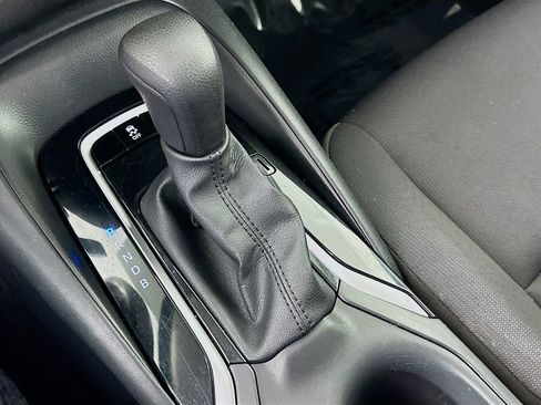 Used 2024 Toyota Corolla LE image 22