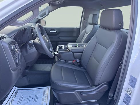 Used 2025 Chevrolet Silverado 1500 W/T w/ Trailering Package image 11