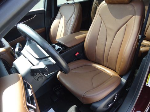 Used 2023 Lincoln Nautilus Reserve w/ Equipment Group 201A image 24