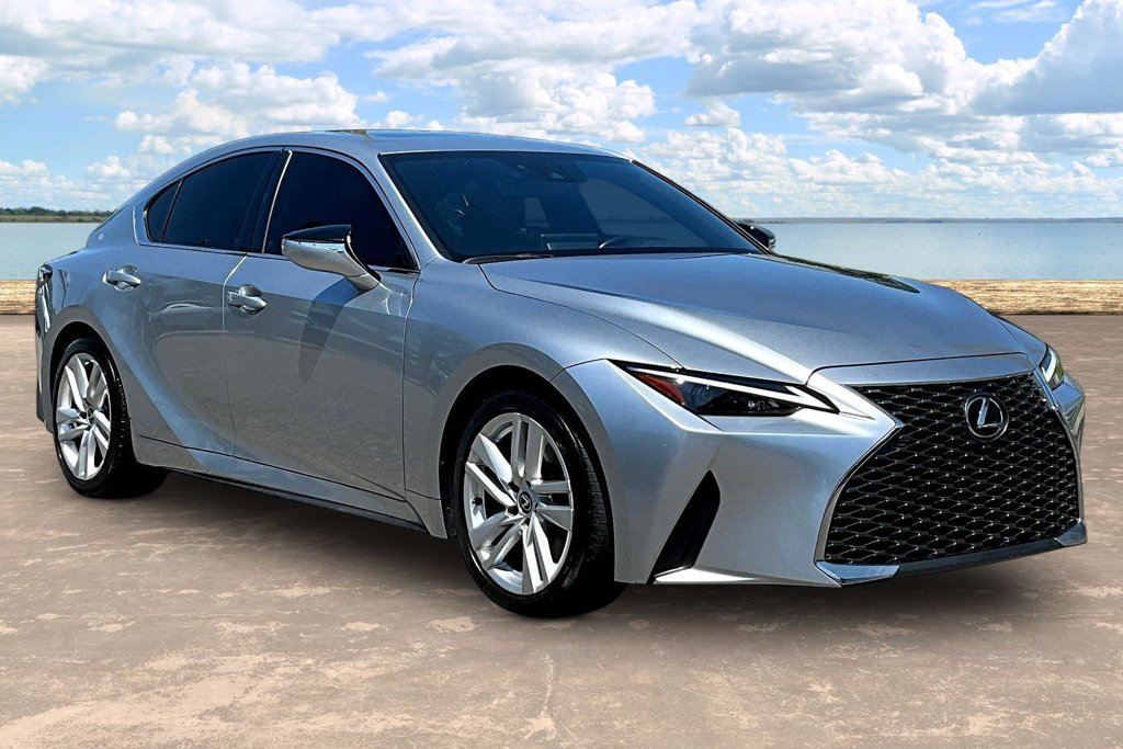 Used 2024 Lexus IS 300 w/ Comfort Package RWD image 3