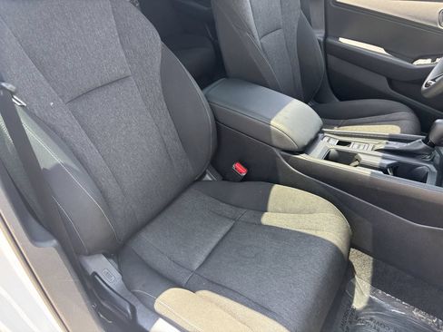 Certified 2023 Honda Accord EX image 8