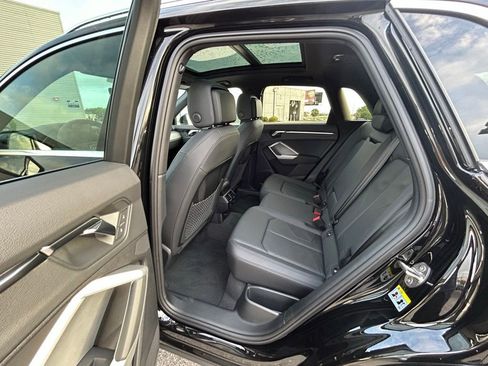 Used 2025 Audi Q3 2.0T Premium w/ Convenience Package image 65