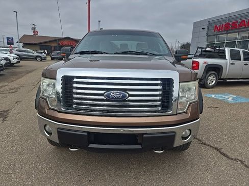 Used 2012 Ford F150 XLT w/ XLT Chrome Pkg image 2