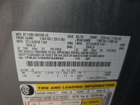 Used 2024 Ford Expedition Max XLT image 13