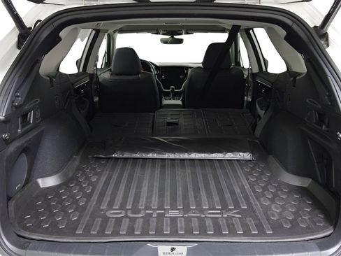 Used 2024 Subaru Outback Onyx Edition image 34