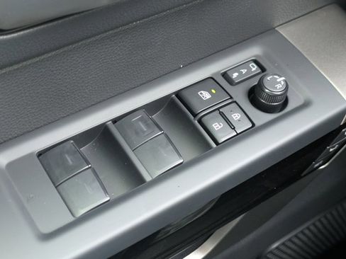 New 2026 Toyota Tundra Limited AWD/4WD image 25