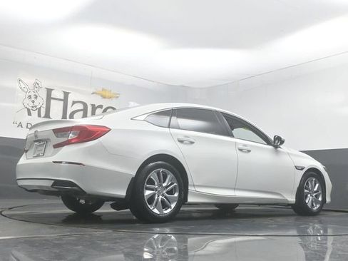 Used 2018 Honda Accord LX image 31