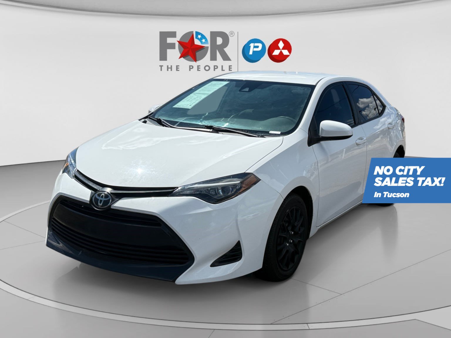 Used 2019 Toyota Corolla LE w/ Carpet Mat Package (TMS) FWD image 1