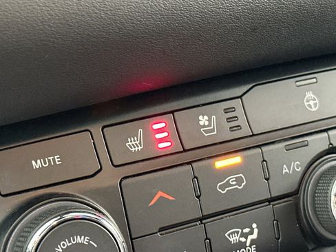 Used 2022 Dodge Durango R/T image 21