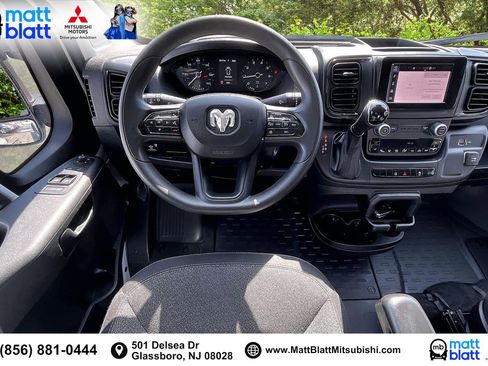 Used 2025 RAM ProMaster 2500 w/ Convenience Group image 6