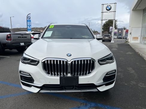 Used 2021 BMW X5 xDrive45e w/ Premium Package AWD/4WD image 6