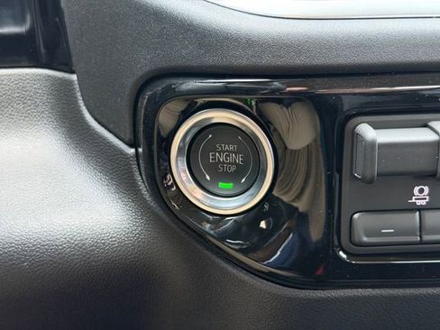 New 2026 Chevrolet Silverado 1500 LT w/ Z71 Off-Road Package image 37