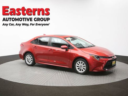 Used 2020 Toyota Corolla LE w/ LE Premium Package FWD image 49