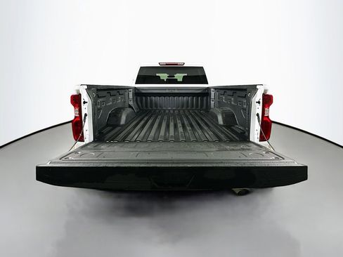 Used 2025 Chevrolet Silverado 2500 Custom w/ Custom Value Package image 34