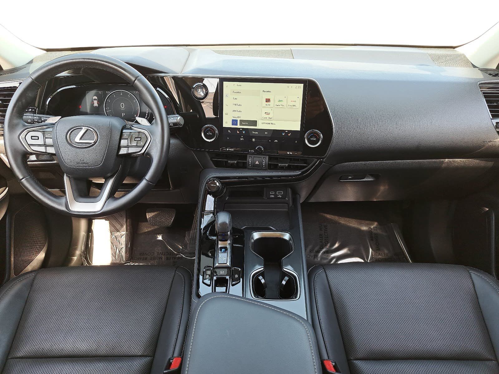 Used 2024 Lexus NX 250 FWD w/ Premium Package image 9