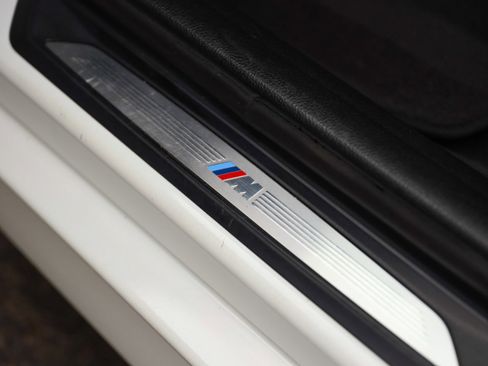 Used 2017 BMW 340i Sedan image 5