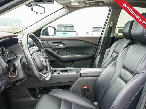 Used 2023 Nissan Rogue SV w/ SV Premium B Package FWD image 13