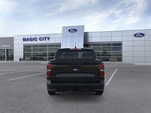 New 2025 Ford Maverick Lobo image 5