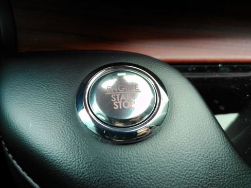 Used 2024 Lincoln Aviator Reserve w/ Equipment Group 201A RWD image 42