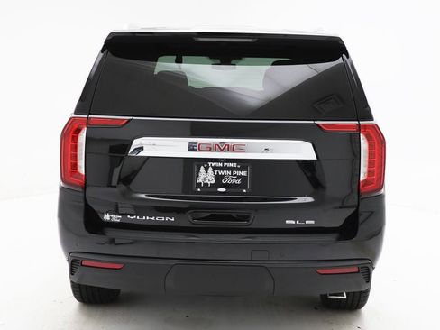 Used 2022 GMC Yukon SLE w/ Gmc Pro Safety Plus Package image 8