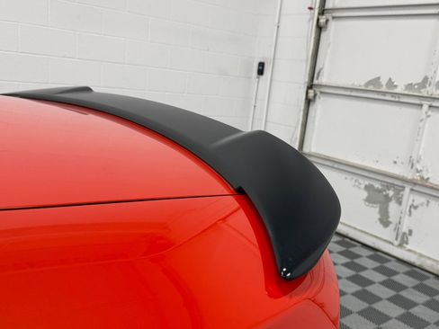 Used 2020 Dodge Charger R/T w/ Blacktop Package RWD image 9