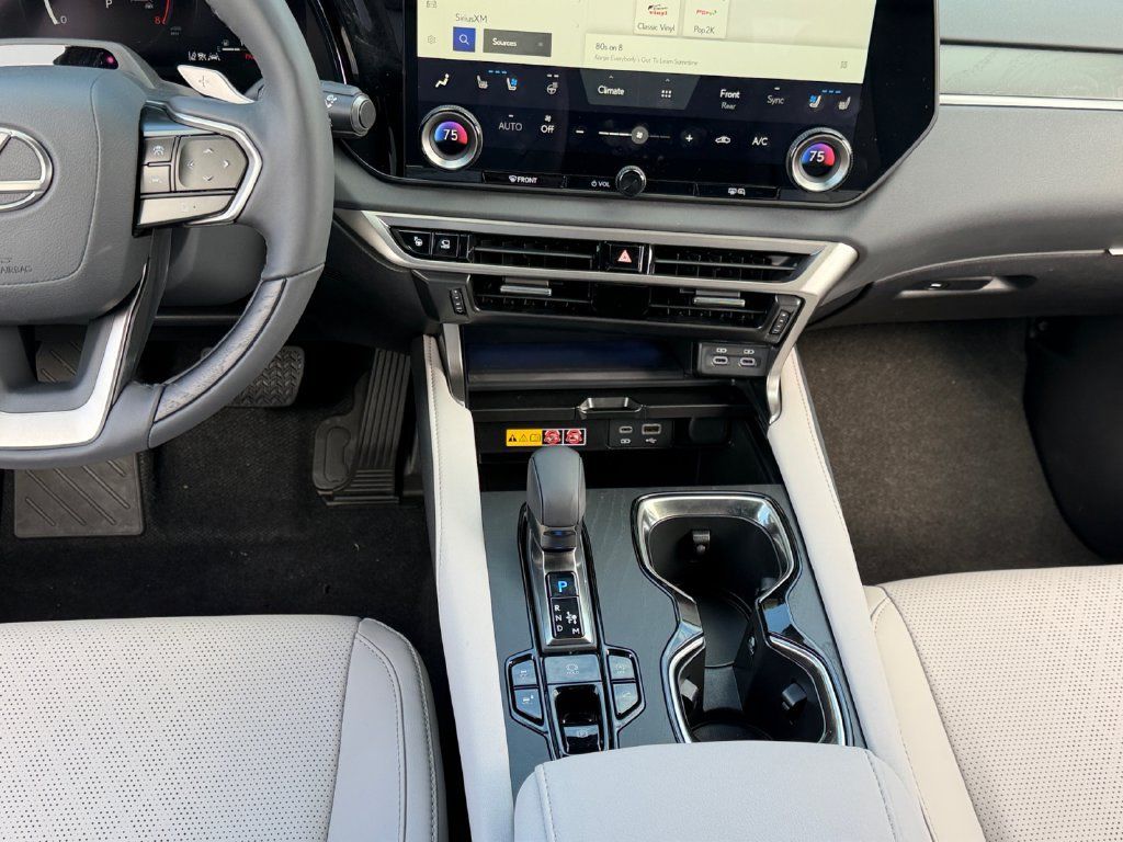 New 2026 Lexus RX 350 Premium Plus w/ Convenience Package AWD/4WD image 10
