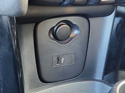 Used 2021 MINI Cooper S FWD image 25