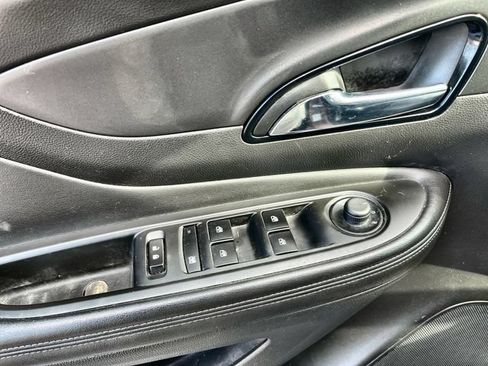 Used 2017 Buick Encore Preferred AWD/4WD image 16