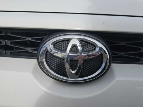 Used 2016 Toyota 4Runner SR5 image 46