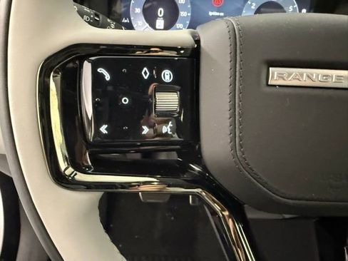 Certified 2026 Land Rover Range Rover Velar Dynamic SE image 18