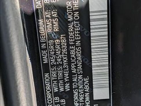 New 2026 Volvo EX30 Plus w/ Protection Package RWD image 19