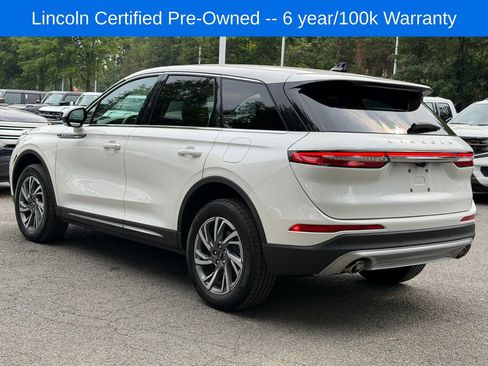 Used 2023 Lincoln Corsair AWD image 4