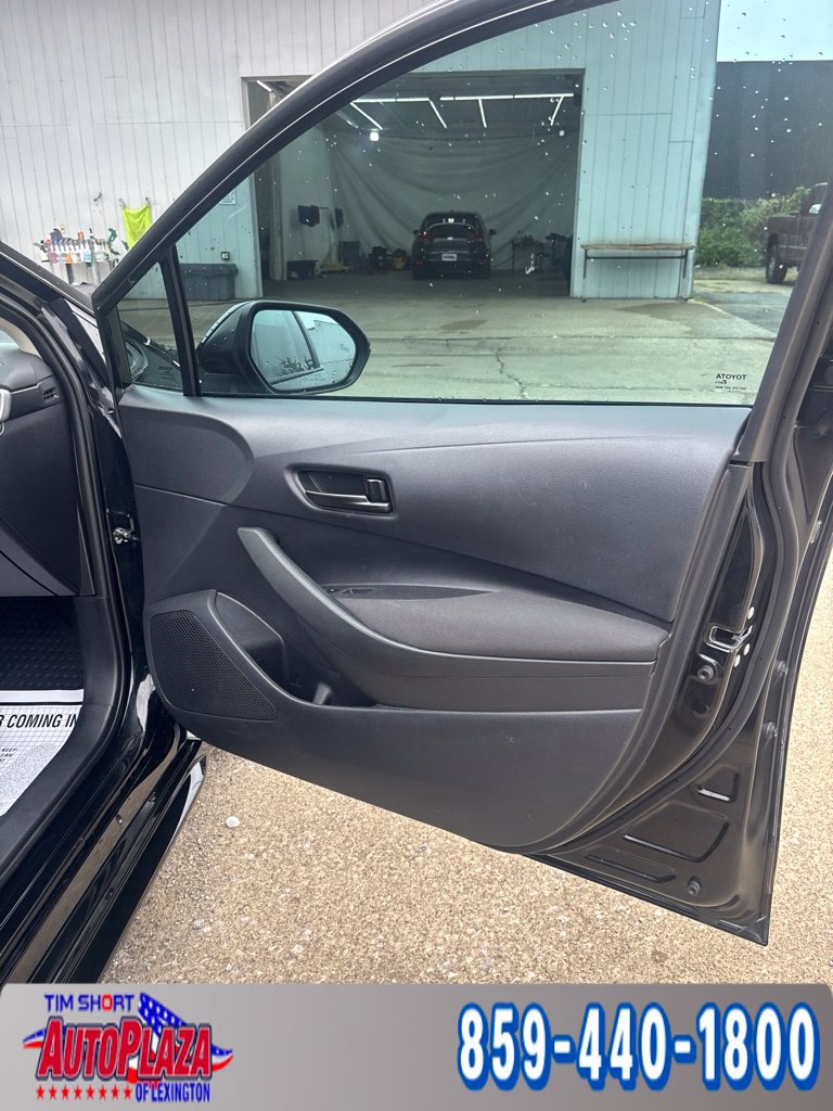 Used 2026 Toyota Corolla LE FWD image 14